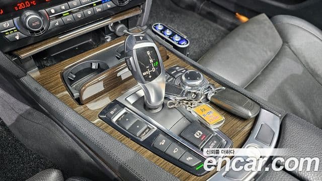 BMW 7시리즈 (F01) 750Li xDrive, 2011 9