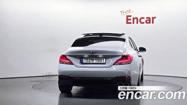 Genesis G70 Elite, 2019 4