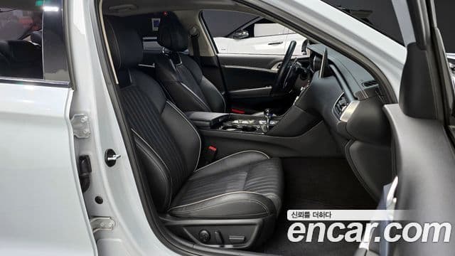 Genesis G70 Elite, 2019 10