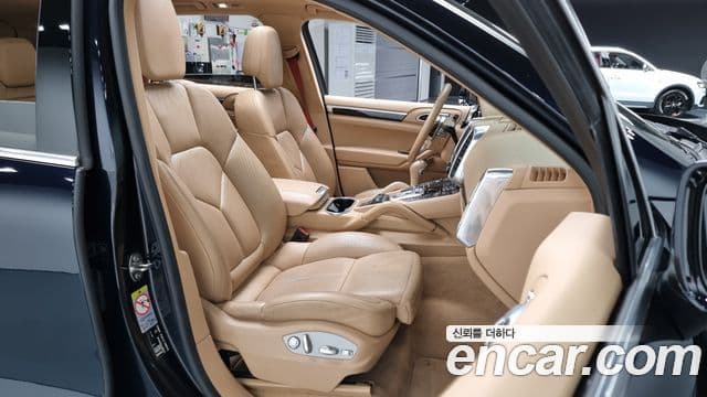 Porsche New Cayenne 958, 2015 11