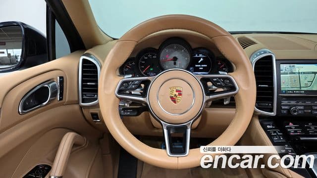 Porsche New Cayenne 958, 2015 13