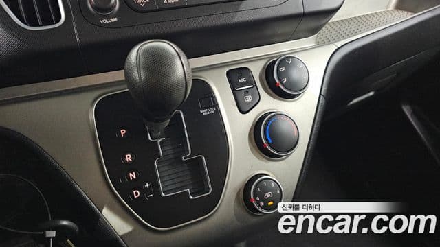 Kia Ray Deluxe, 2013 9