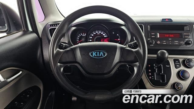 Kia Ray Deluxe, 2013 13