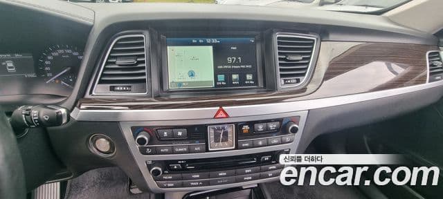 Genesis G80 Luxury, 2018 9