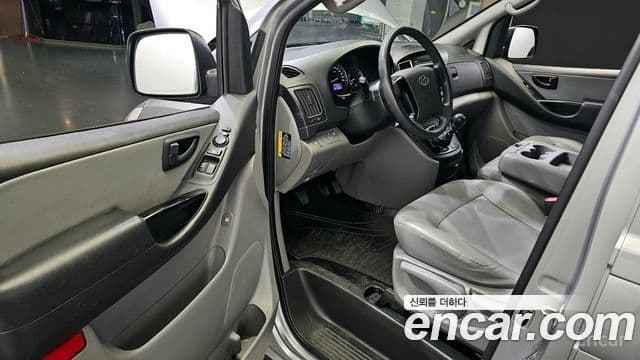 Hyundai Grand Starex Smart, 2017 11
