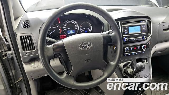 Hyundai Grand Starex Smart, 2017 13