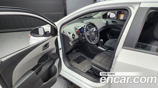 Chevrolet(GM대우) 아베오 хэтчбек стандартная версия, 2012 10