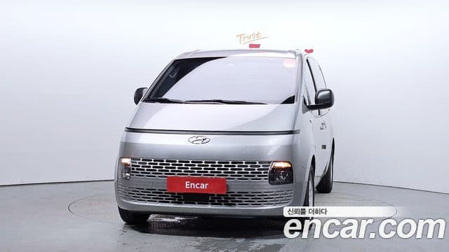 Hyundai Staria Smart, 2022 3