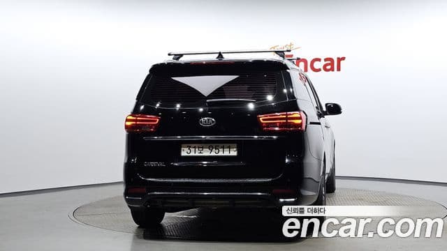 Kia The / новый New Carnival Luxury, 2019 4