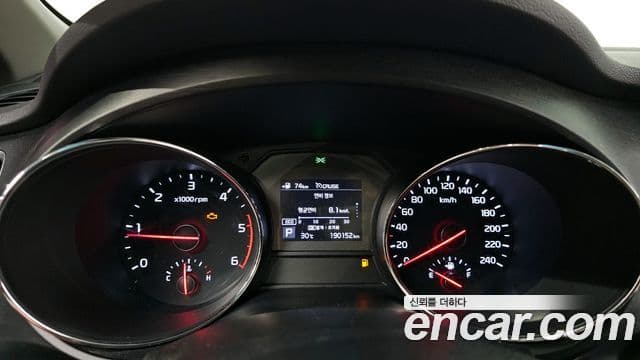 Kia The / новый New Carnival Luxury, 2019 8