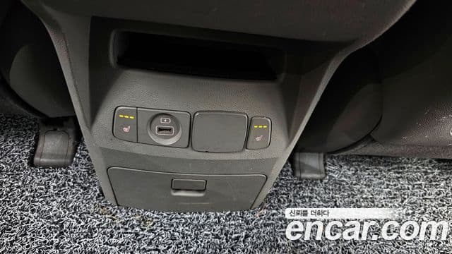 Kia The / новый New Carnival Luxury, 2019 18