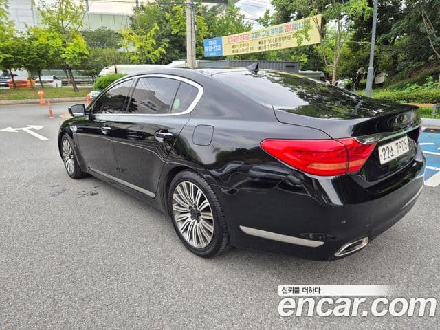 Kia K9 Special, 2013 4