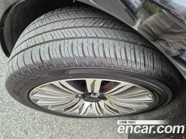 Kia K9 Special, 2013 7