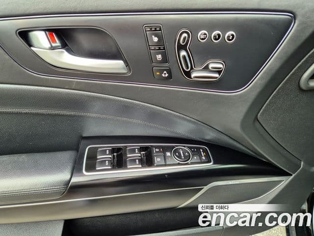 Kia K9 Special, 2013 14