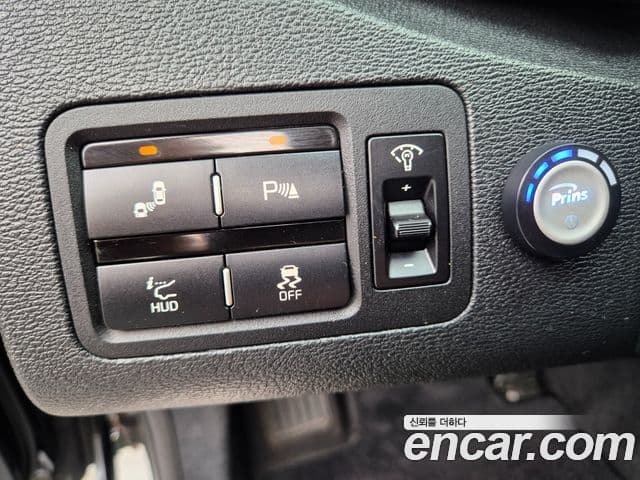 Kia K9 Special, 2013 15