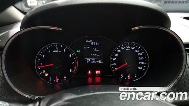 Kia K3 Deluxe, 2015 8