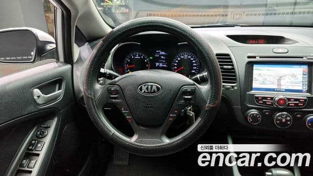 Kia K3 Deluxe, 2015 14