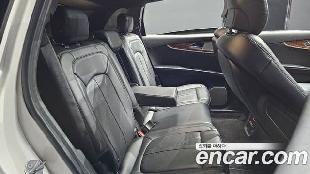 Lincoln MKX 2세대, 2016 12