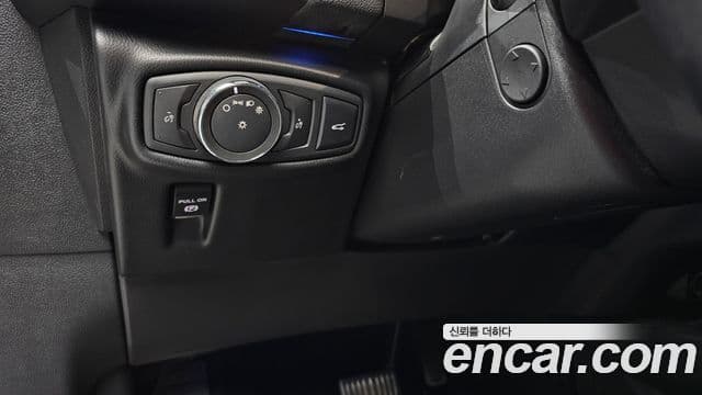 Lincoln MKX 2세대, 2016 16