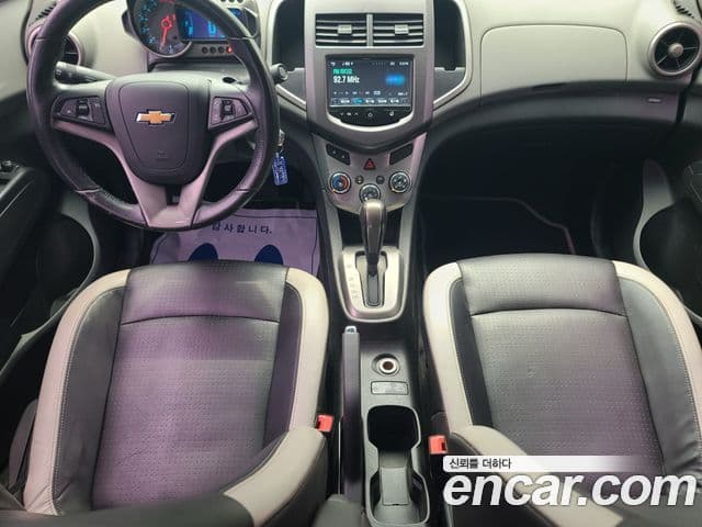 Chevrolet(GM대우) 아베오 седан 1.4 турбо Perfect чёрный, 2016 10