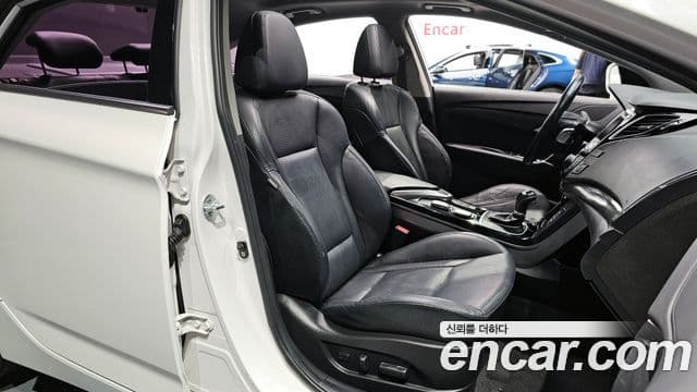 Hyundai i40 살룬 D Spec, 2014 10