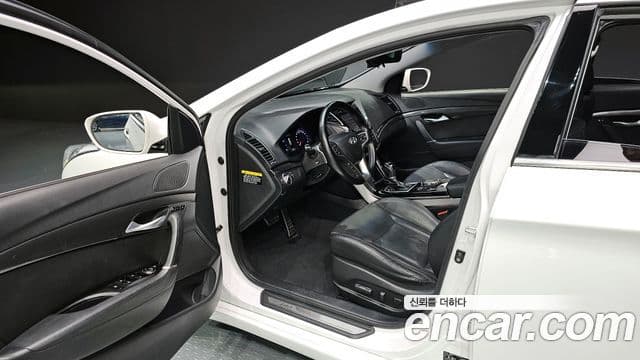 Hyundai i40 살룬 D Spec, 2014 11