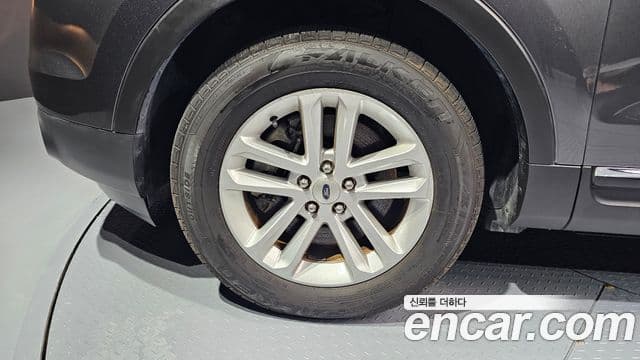 Ford Explorer 5세대, 2015 все фото