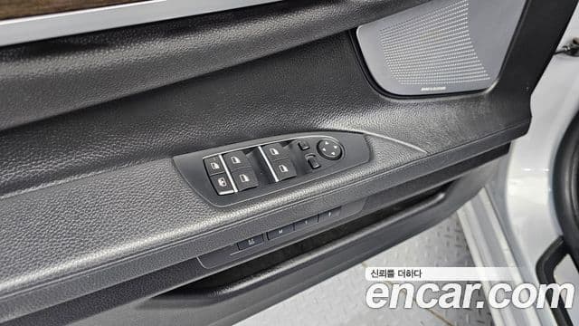 BMW 7시리즈 (F01) 750Li xDrive, 2013 14