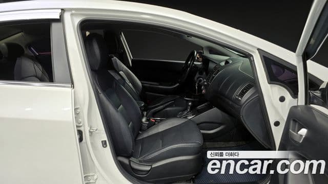 Kia K3 Luxury, 2014 10