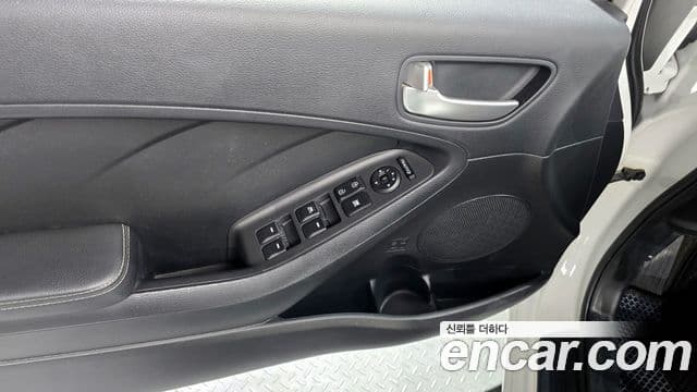 Kia K3 Luxury, 2014 16