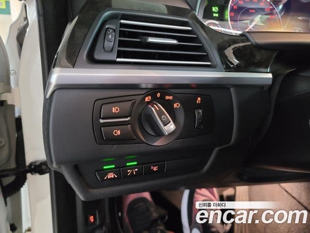 BMW 6시리즈 (F12) 650i кабриолет, 2017 19