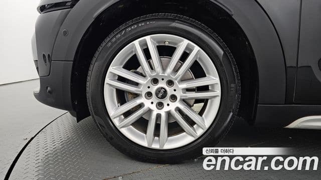 Mini Cooper Countryman 2세대, 2020 все фото