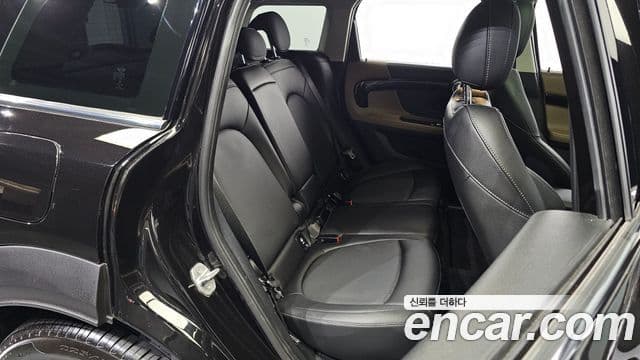 Mini Cooper Countryman 2세대, 2020 11