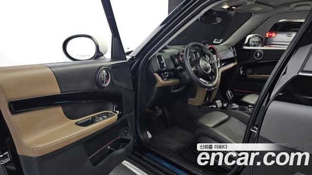 Mini Cooper Countryman 2세대, 2020 12