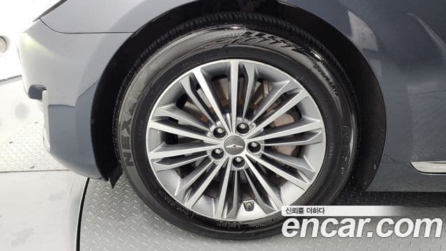 Genesis EQ900 Premium Luxury, 2016 все фото