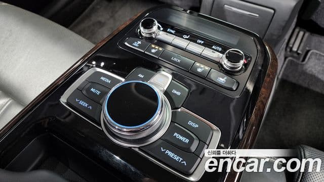 Genesis EQ900 Premium Luxury, 2016 19