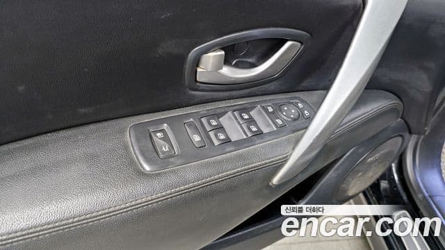 Renault Korea(Samsung) SM7 Nova LPLI 2.0 LPe для людей с инвалидностью, 2019 14