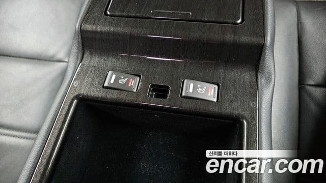 Renault Korea(Samsung) SM7 Nova LPLI 2.0 LPe для людей с инвалидностью, 2019 19