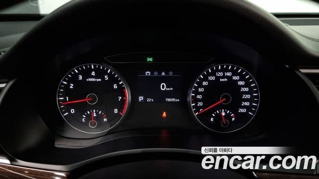 Kia All New K7 3.0 LPI Luxury (арендный автомобиль), 2018 8