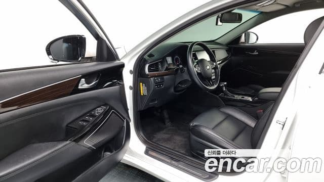 Kia All New K7 3.0 LPI Luxury (арендный автомобиль), 2018 11