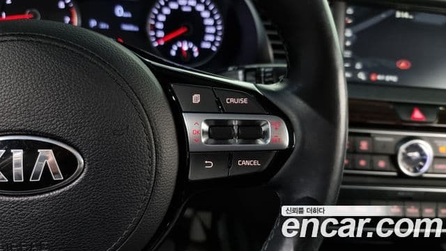 Kia All New K7 3.0 LPI Luxury (арендный автомобиль), 2018 20