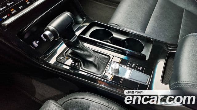 Kia K7 Premier 3.0 LPI Standard(арендный автомобиль), 2020 9