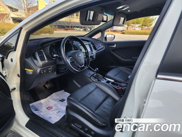 Kia The / новый New K3 Special, 2016 15