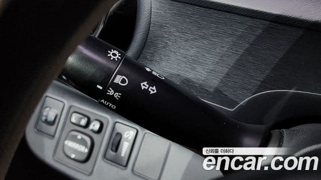 Toyota 프리우스 C, 2018 17