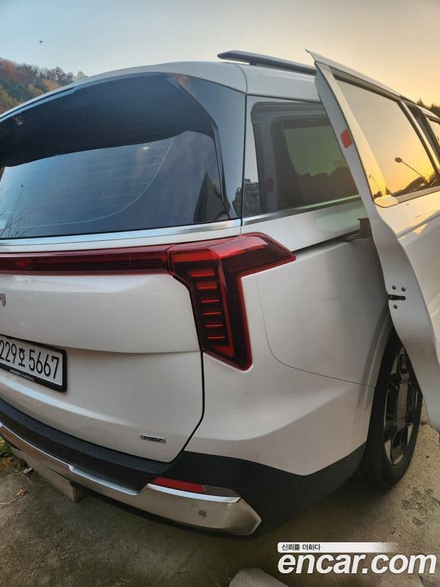 Kia The / новый New Carnival 4세대 Signature, 2025 3