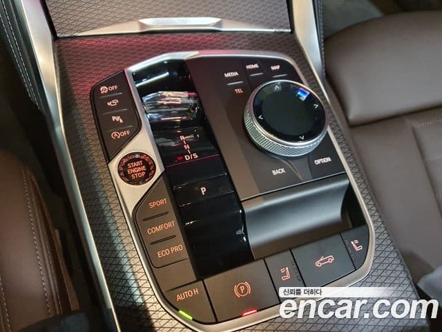 BMW 4시리즈 (G22) 420i M Sport кабриолет, 2025 13