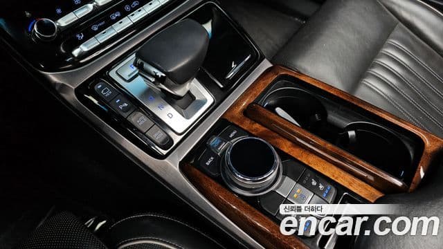 Genesis EQ900 3.3T экспортная версия, 2017 9