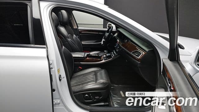 Genesis EQ900 3.3T экспортная версия, 2017 10