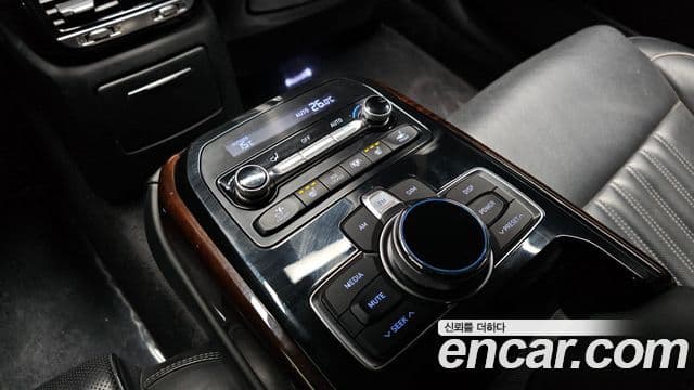 Genesis EQ900 3.3T экспортная версия, 2017 19