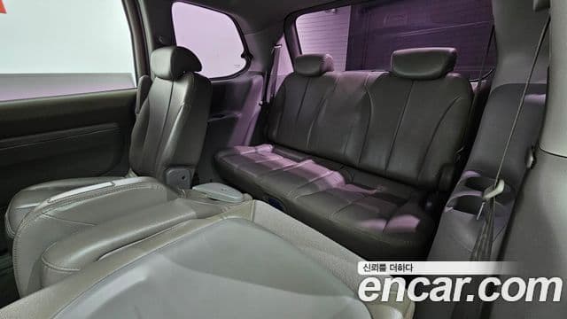 Kia Carnival R топовая версия, 2012 19